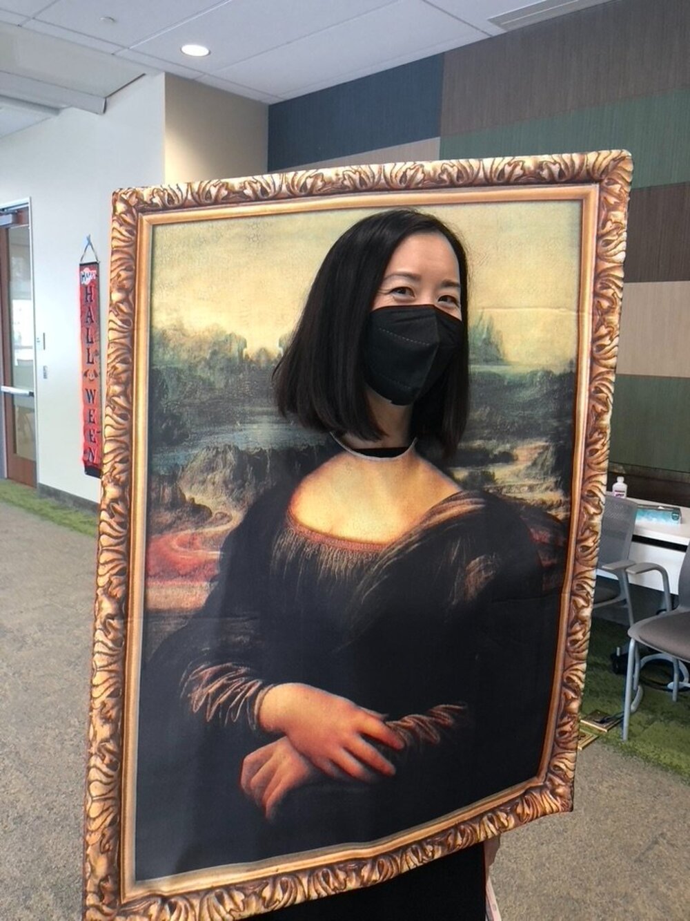 Mona Lisa Halloween Costume